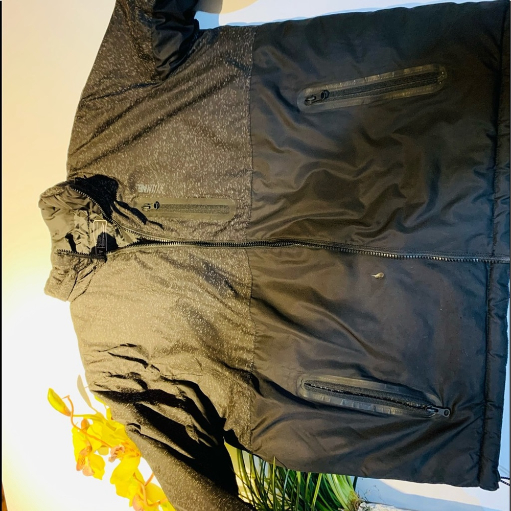 J3- American Eagle puffer Winter Jacket Gray Size L